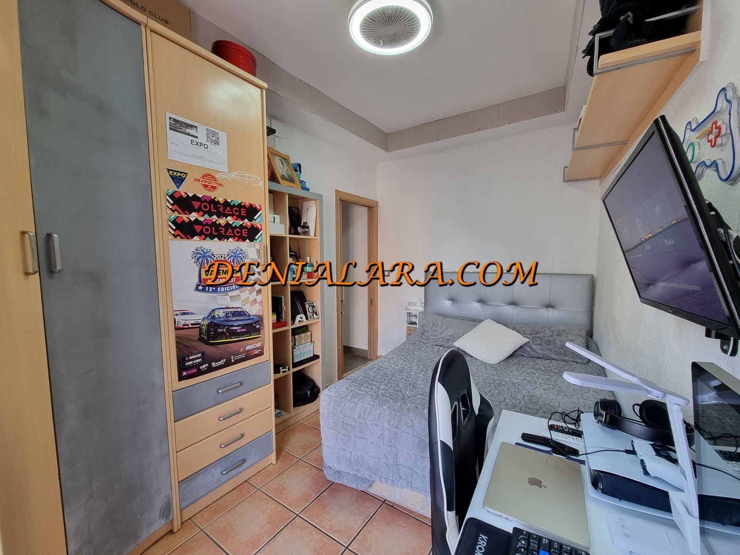 Piso de 3 habitaciones en Dénia en venta - 220.000 € (Ref: 9632837)