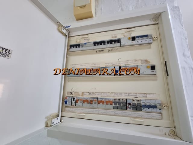 Gewerbe zu vermieten in Dénia - 900 € (Ref: 9677918)