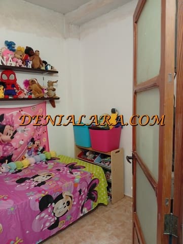 6 makuuhuone Omakotitalo myytävänä paikassa Gata de Gorgos - 270 000 € (Ref: 9678217)