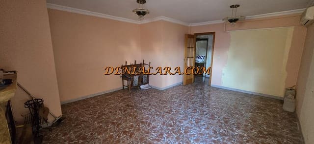 4 Zimmer Wohnung zu verkaufen in Dénia mit Garage - 199.999 € (Ref: 9679308)