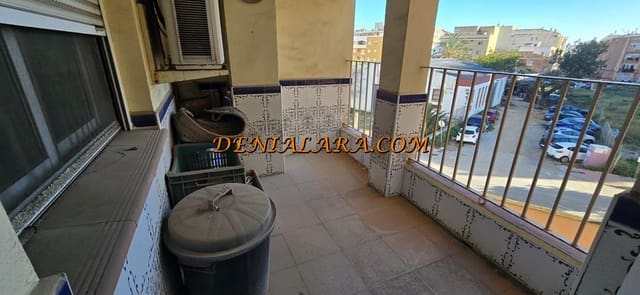4 Zimmer Wohnung zu verkaufen in Dénia mit Garage - 199.999 € (Ref: 9679308)
