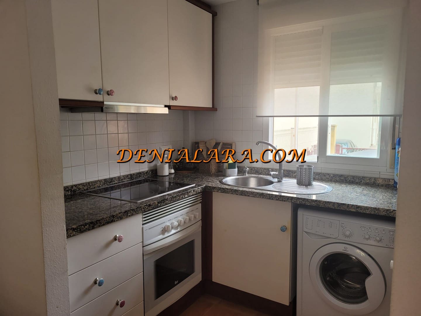 4 soveværelse Rækkehus til salg i Denia med garage - € 499.999 (Ref: 9699289)