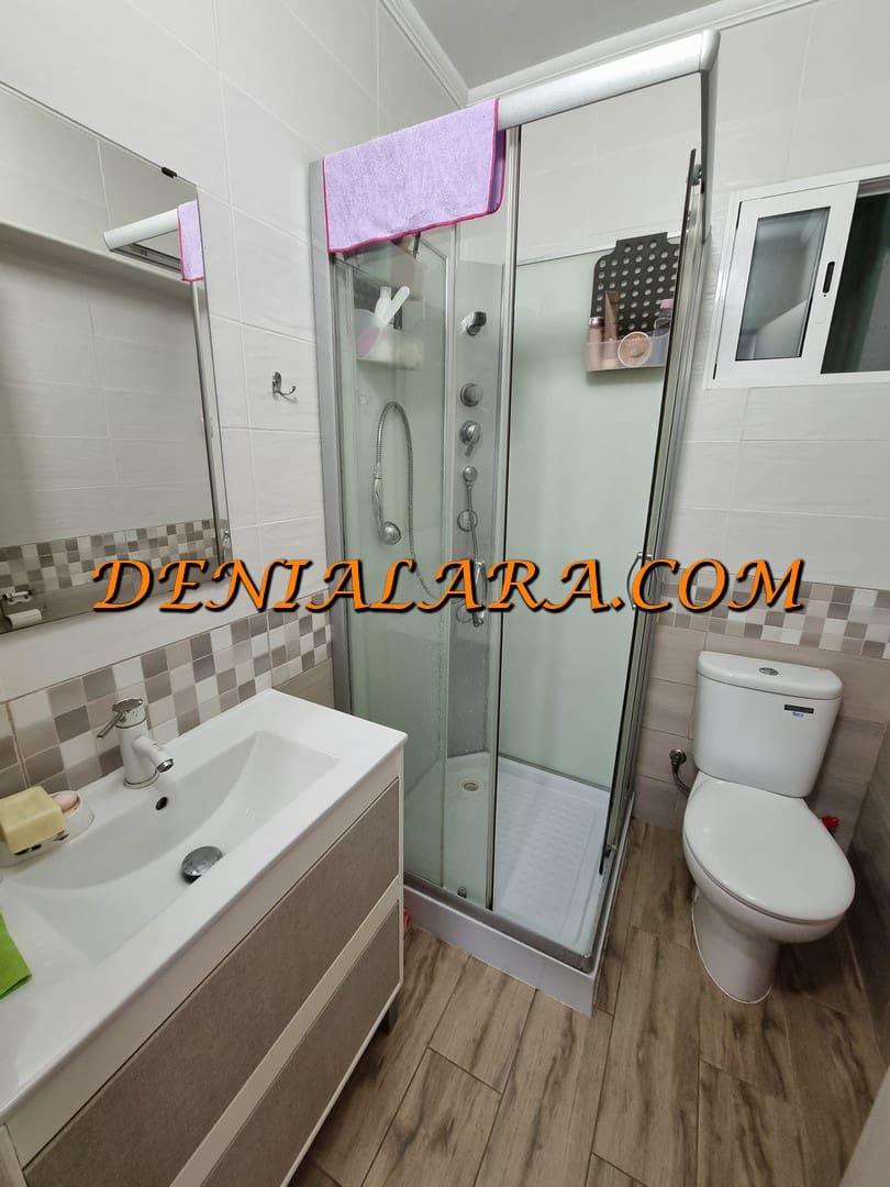 Piso de 3 habitaciones en Dénia en venta - 189.999 € (Ref: 9699290)