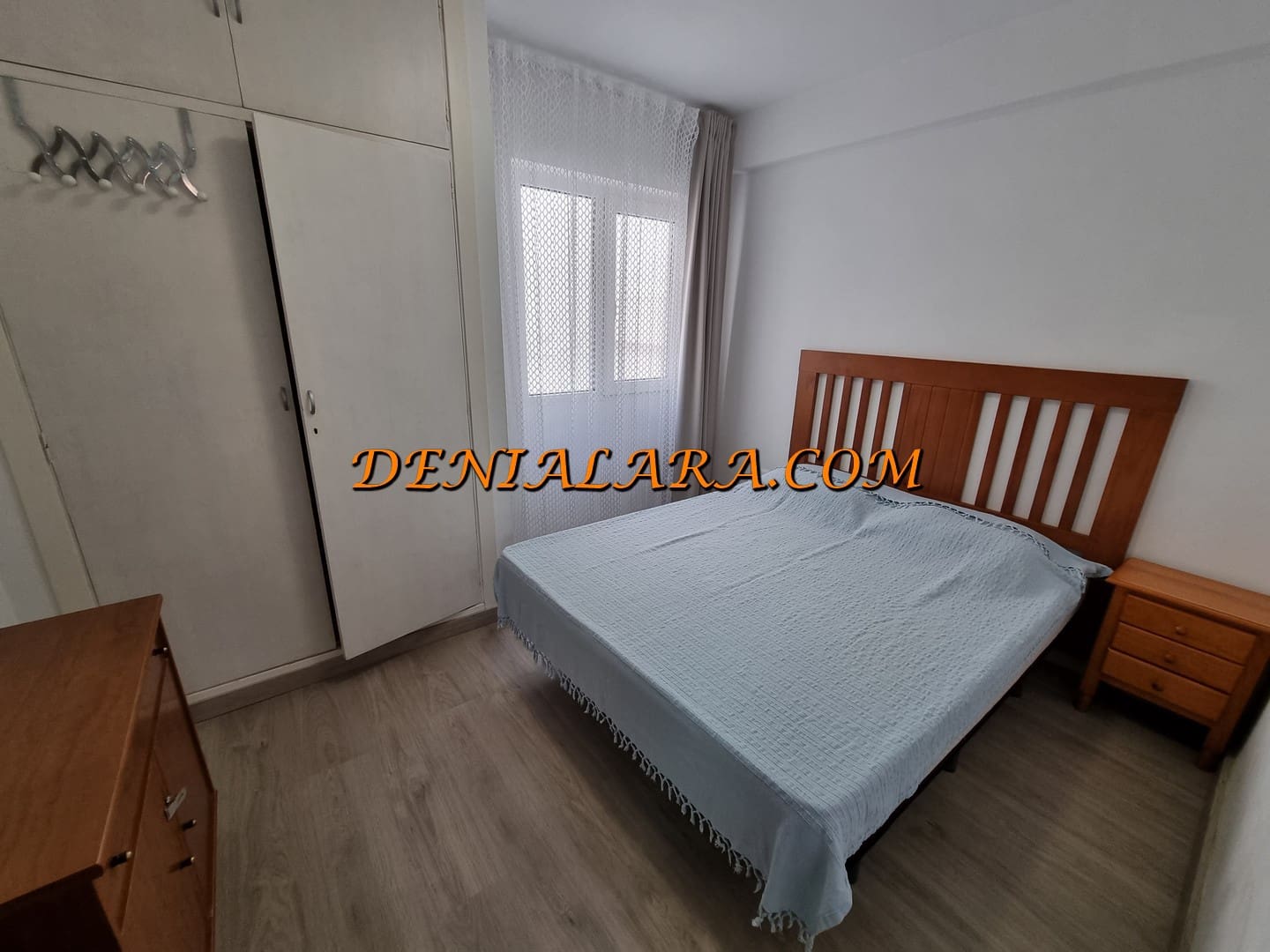 Piso de 3 habitaciones en Dénia en venta - 189.999 € (Ref: 9699290)