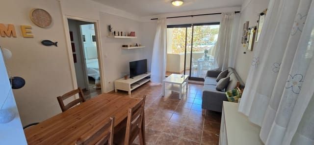 Appartement de 2 chambres à louer à Dénia avec piscine garage - 600 € (Ref: 9720345)