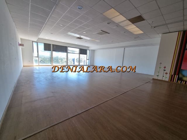 Commercial for rent in Dénia - € 2,700 (Ref: 9737314)