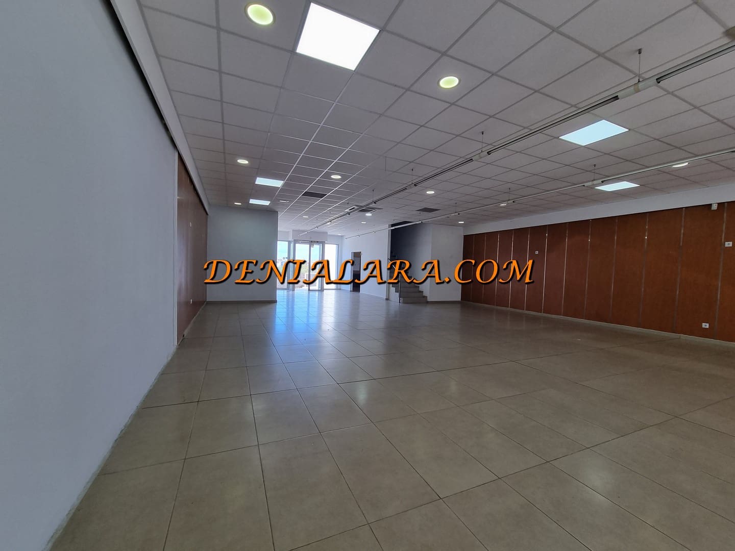 Commercial for rent in Denia - € 2,700 (Ref: 9737314)