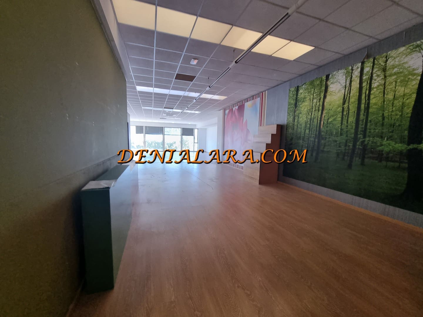 Commercial for rent in Denia - € 2,700 (Ref: 9737314)