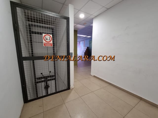 Commercial for rent in Dénia - € 2,700 (Ref: 9737314)