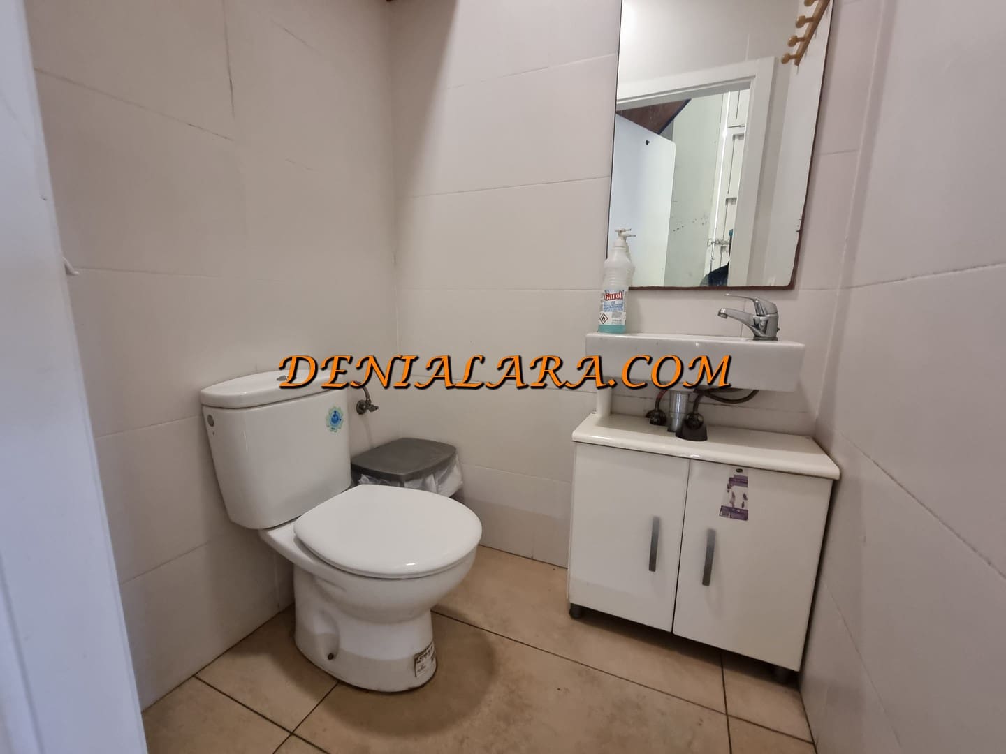 Commercial for rent in Denia - € 2,700 (Ref: 9737314)