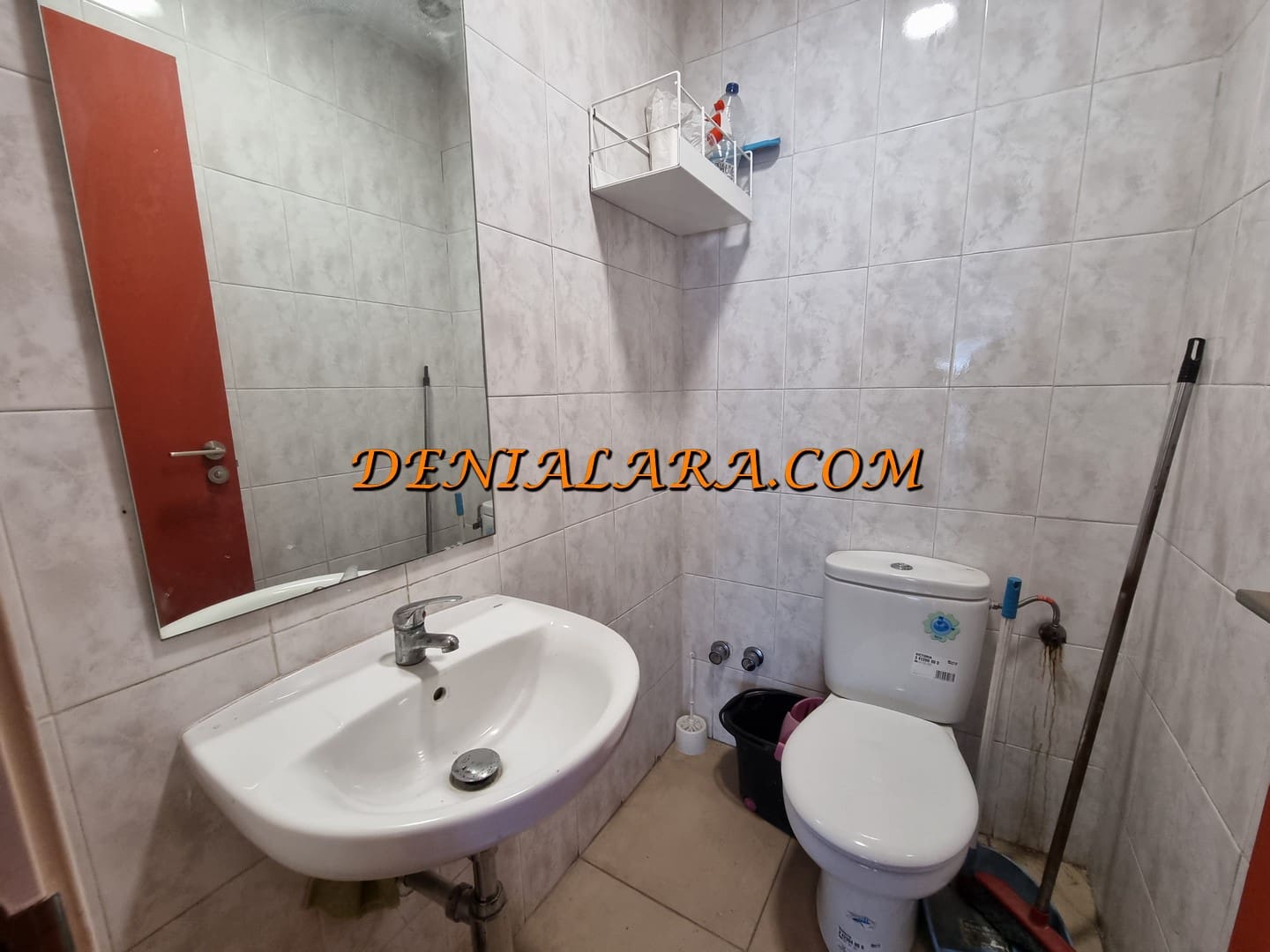 Commercial for rent in Denia - € 2,700 (Ref: 9737314)