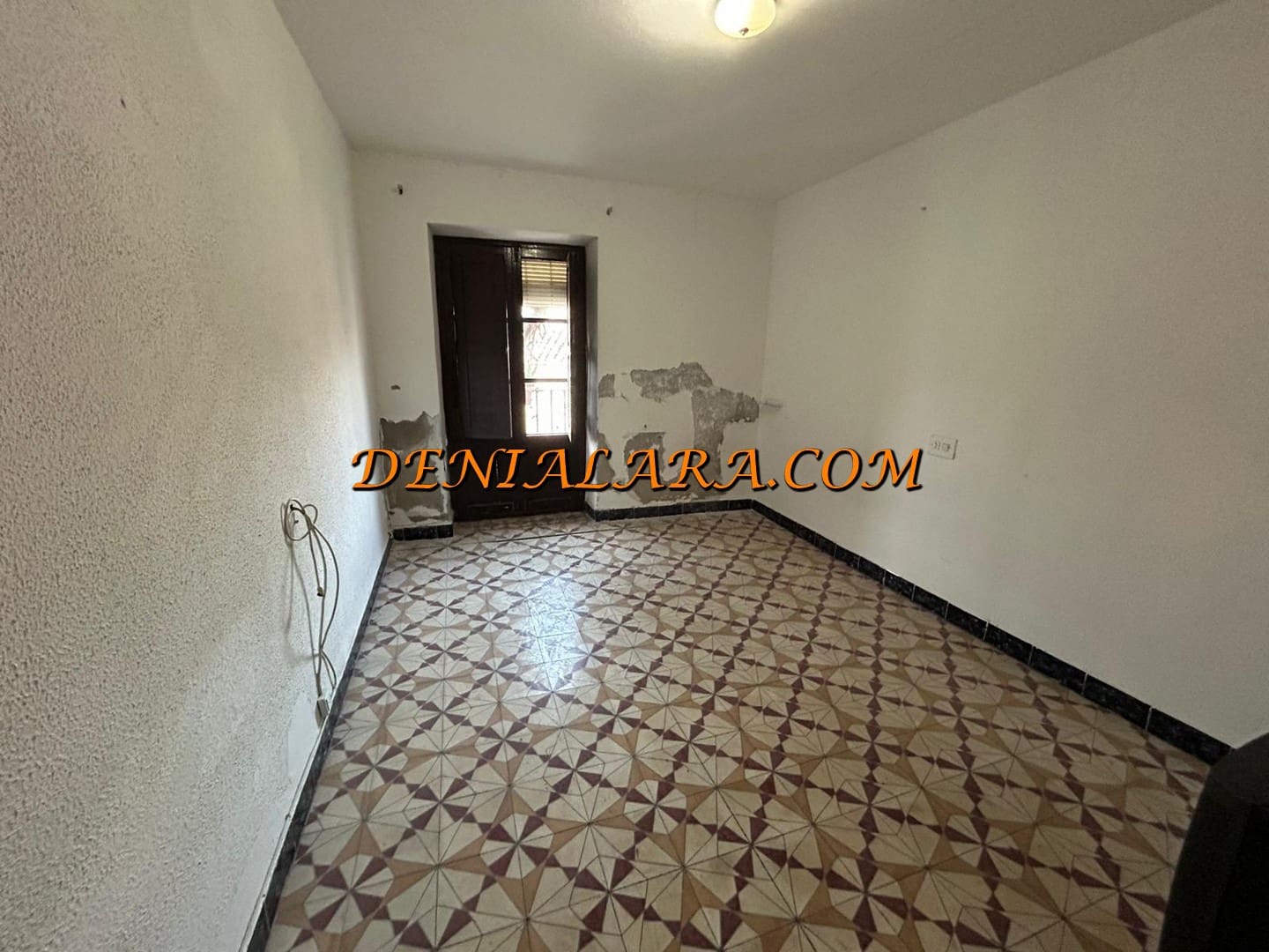 3 bedroom Commercial for sale in Denia - € 588,000 (Ref: 9743206)