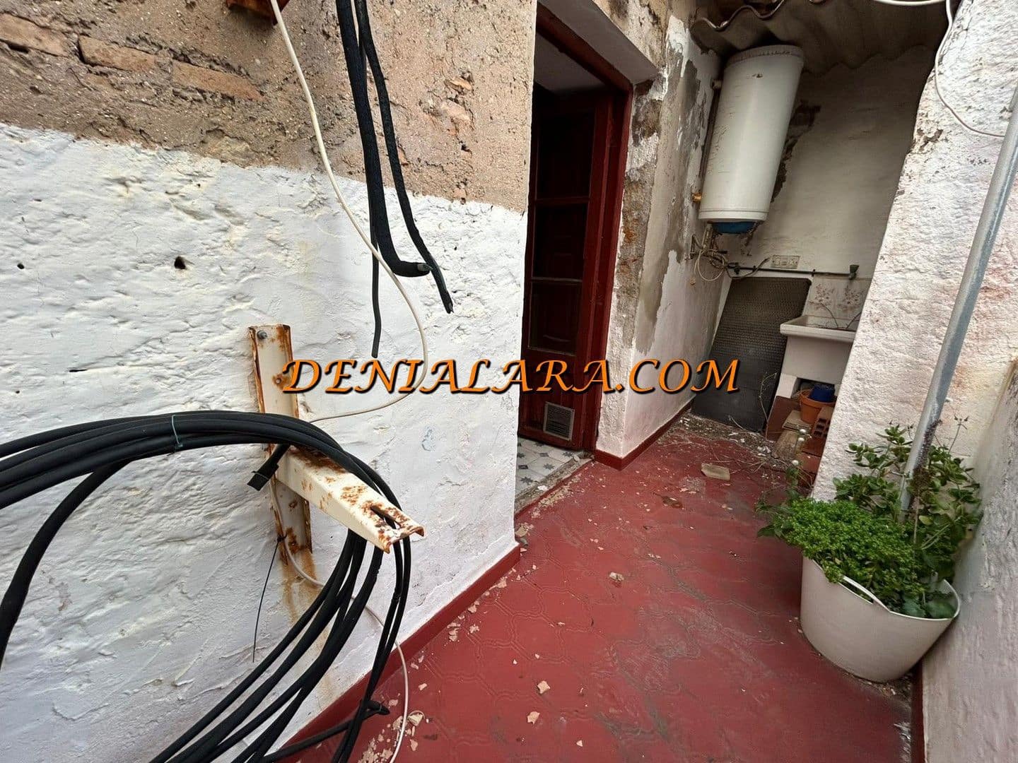 3 bedroom Commercial for sale in Denia - € 588,000 (Ref: 9743206)