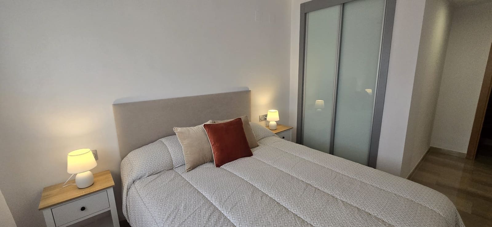 2 soveværelse Lejlighed til leje i Denia med swimmingpool garage - € 1.000 (Ref: 9758180)