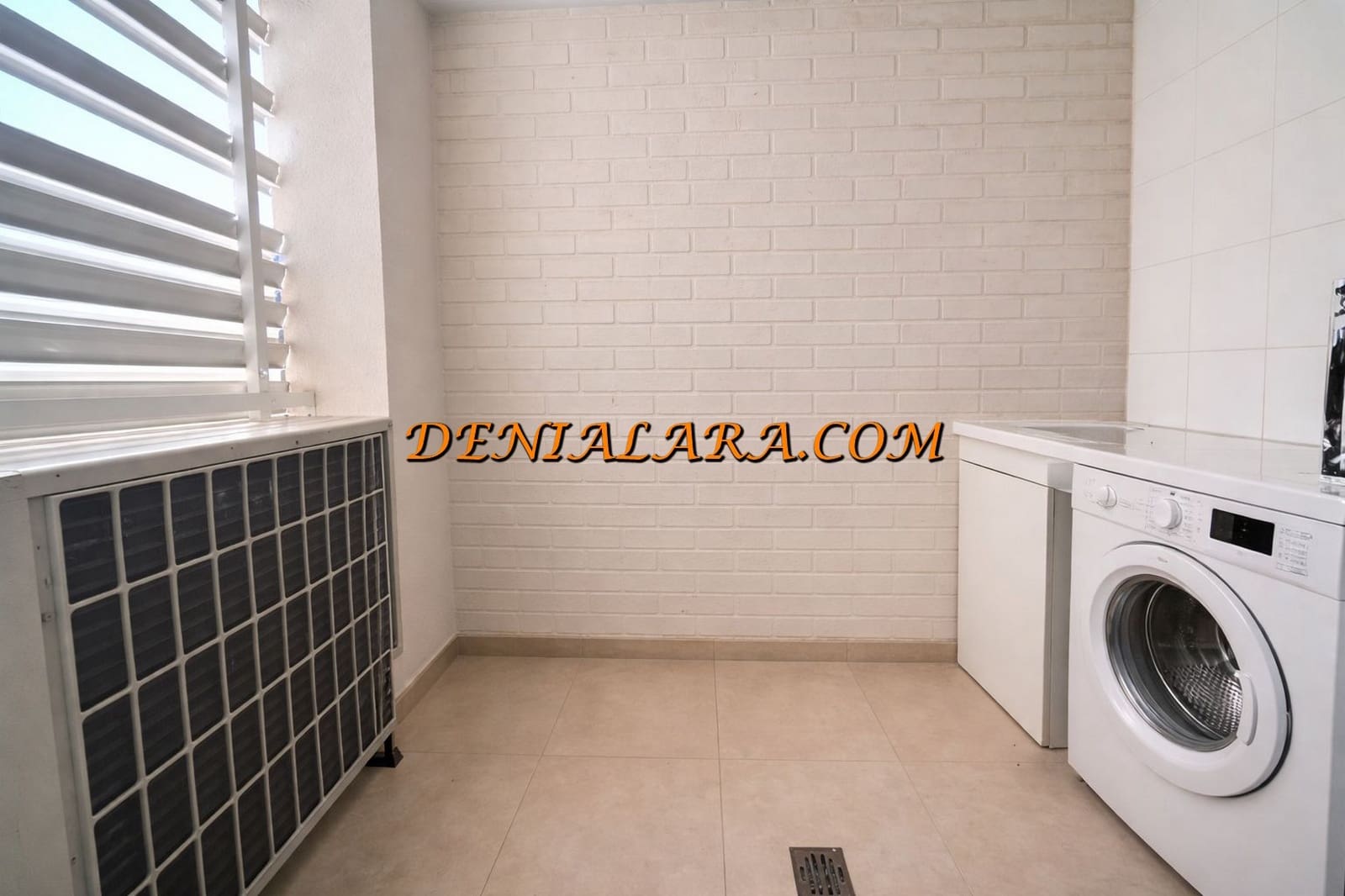 3 slaapkamer Appartement te koop in Denia met zwembad garage - € 389.000 (Ref: 9779108)