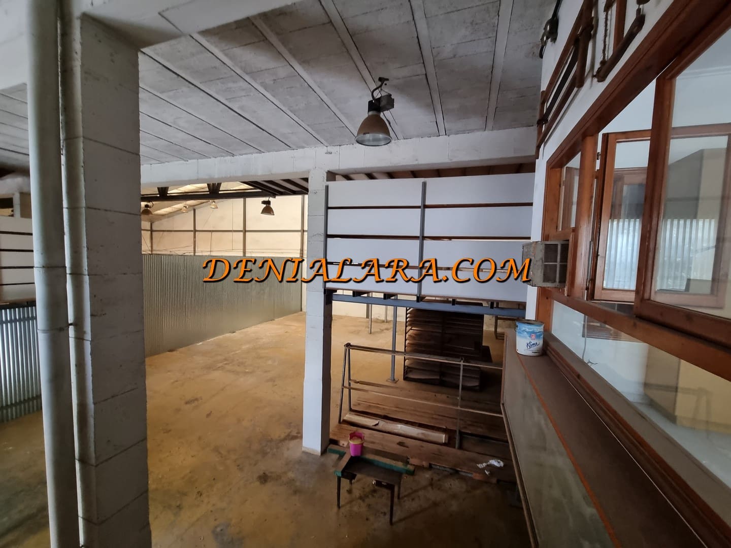 Komercyjne do wynajęcia w Pego - 900 € (Ref: 9798013)