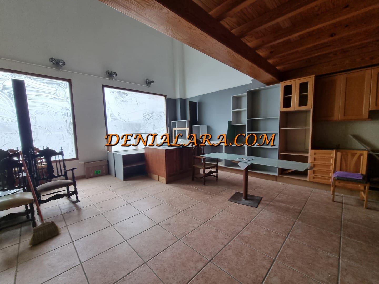 Kommersiell till salu i Pego - 549 999 € (Ref: 9798394)