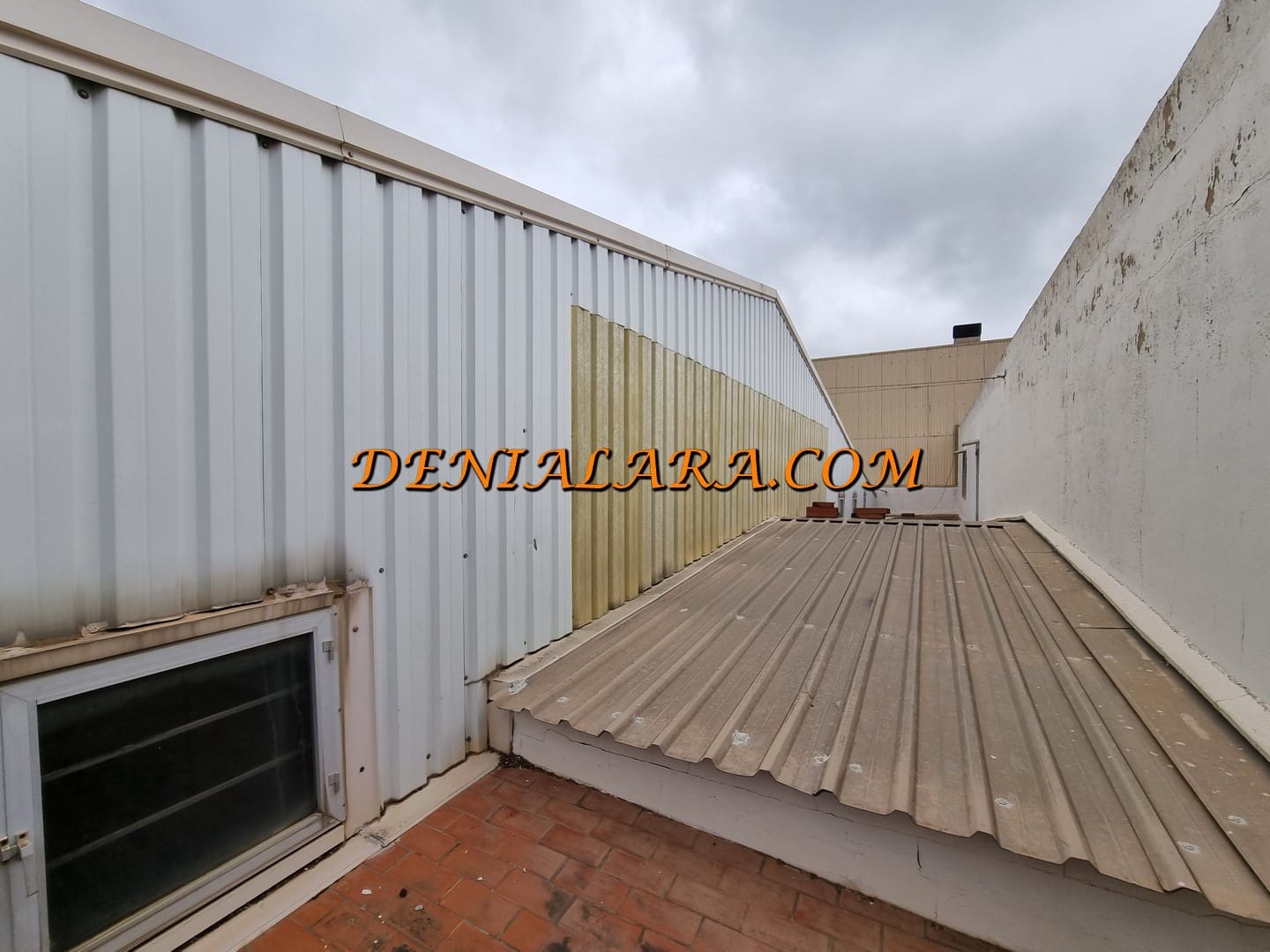 Kommersiell till salu i Pego - 549 999 € (Ref: 9798394)