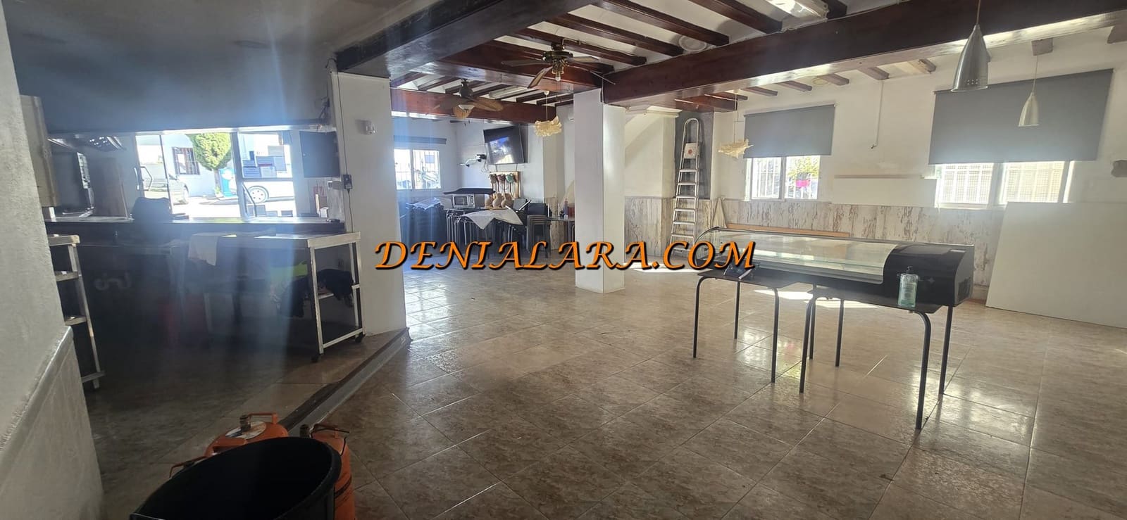 Restaurante/Bar para arrendar em Denia - 1 750 € (Ref: 9805787)