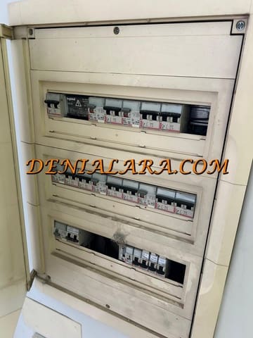 Kommersiell til leie i Dénia - € 850 (Ref: 9821610)