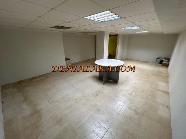 Kommersiell til leie i Dénia - € 850 (Ref: 9821610)