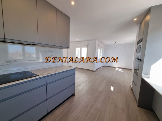 3 bedroom Flat for rent in Dénia - € 1,300 (Ref: 9834859)
