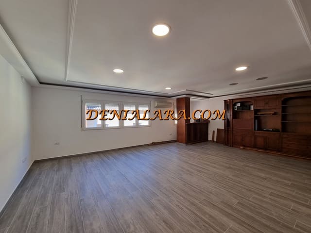 4 camera da letto Appartamento da affittare in Dénia - 1.500 € (Rif: 9834860)