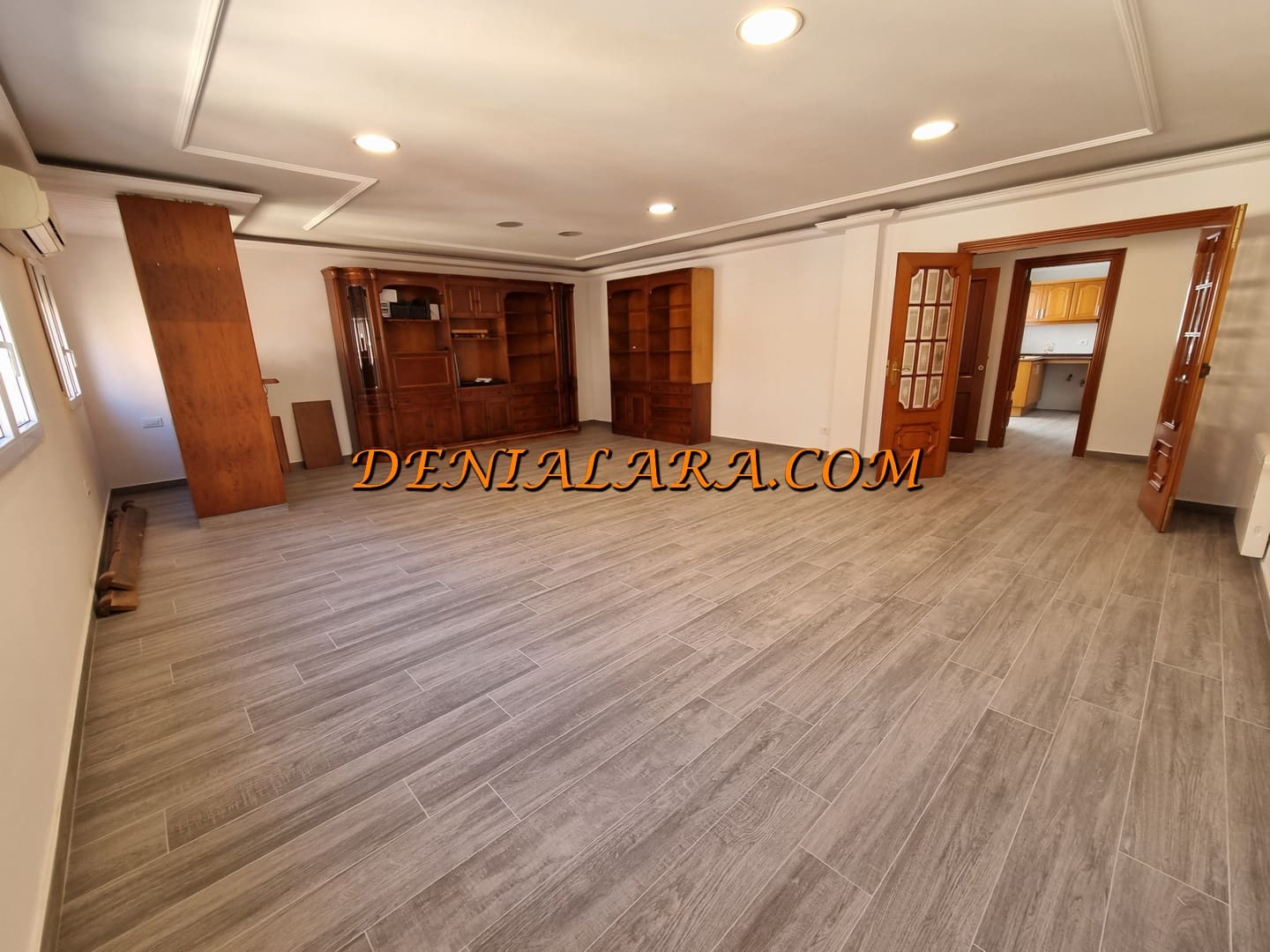 4 bedroom Flat for rent in Denia - € 1,500 (Ref: 9834860)