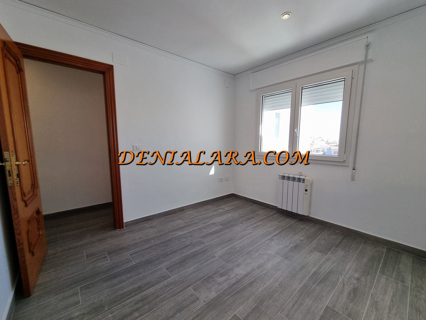 4 bedroom Flat for rent in Denia - € 1,500 (Ref: 9834860)