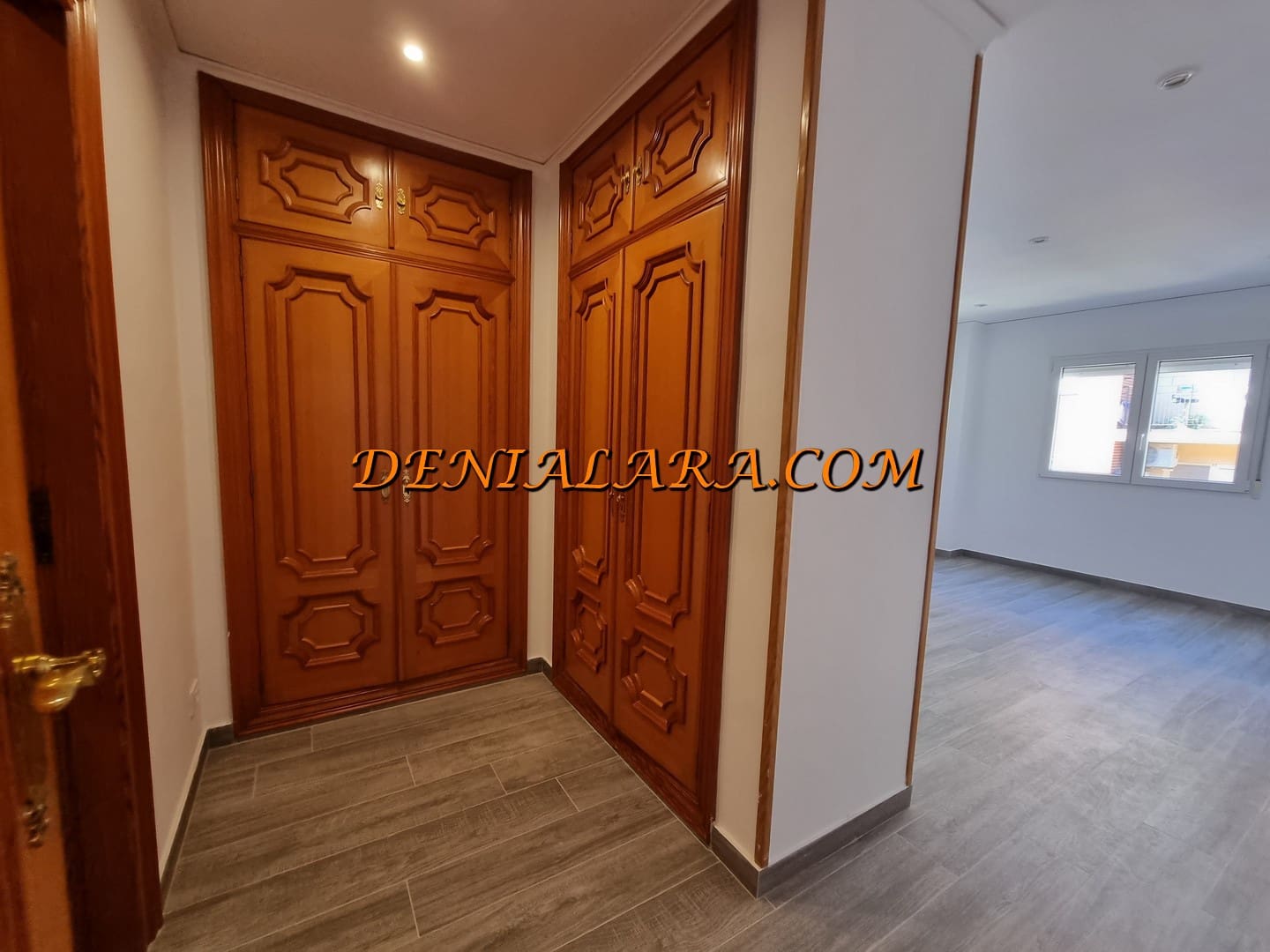 4 bedroom Flat for rent in Denia - € 1,500 (Ref: 9834860)