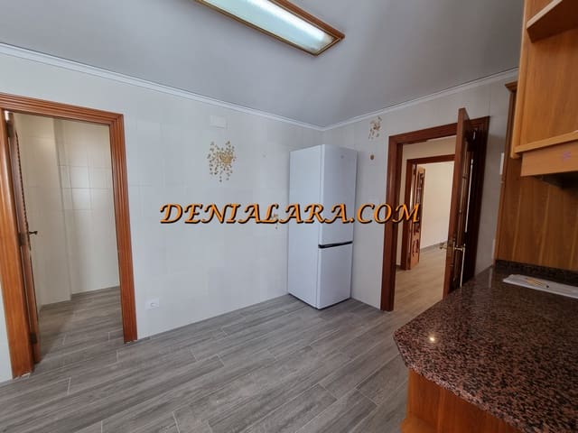 4 camera da letto Appartamento da affittare in Dénia - 1.500 € (Rif: 9834860)