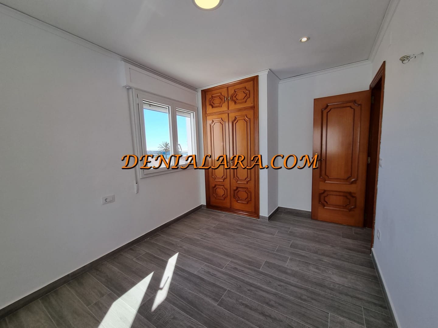 4 bedroom Flat for rent in Denia - € 1,500 (Ref: 9834860)