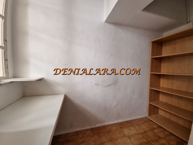 Commercial for rent in Dénia - € 1,600 (Ref: 9854458)