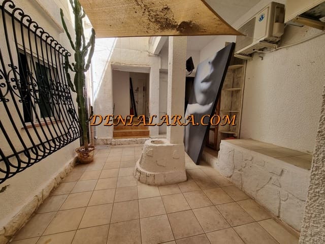 Commercial for rent in Dénia - € 1,600 (Ref: 9854458)