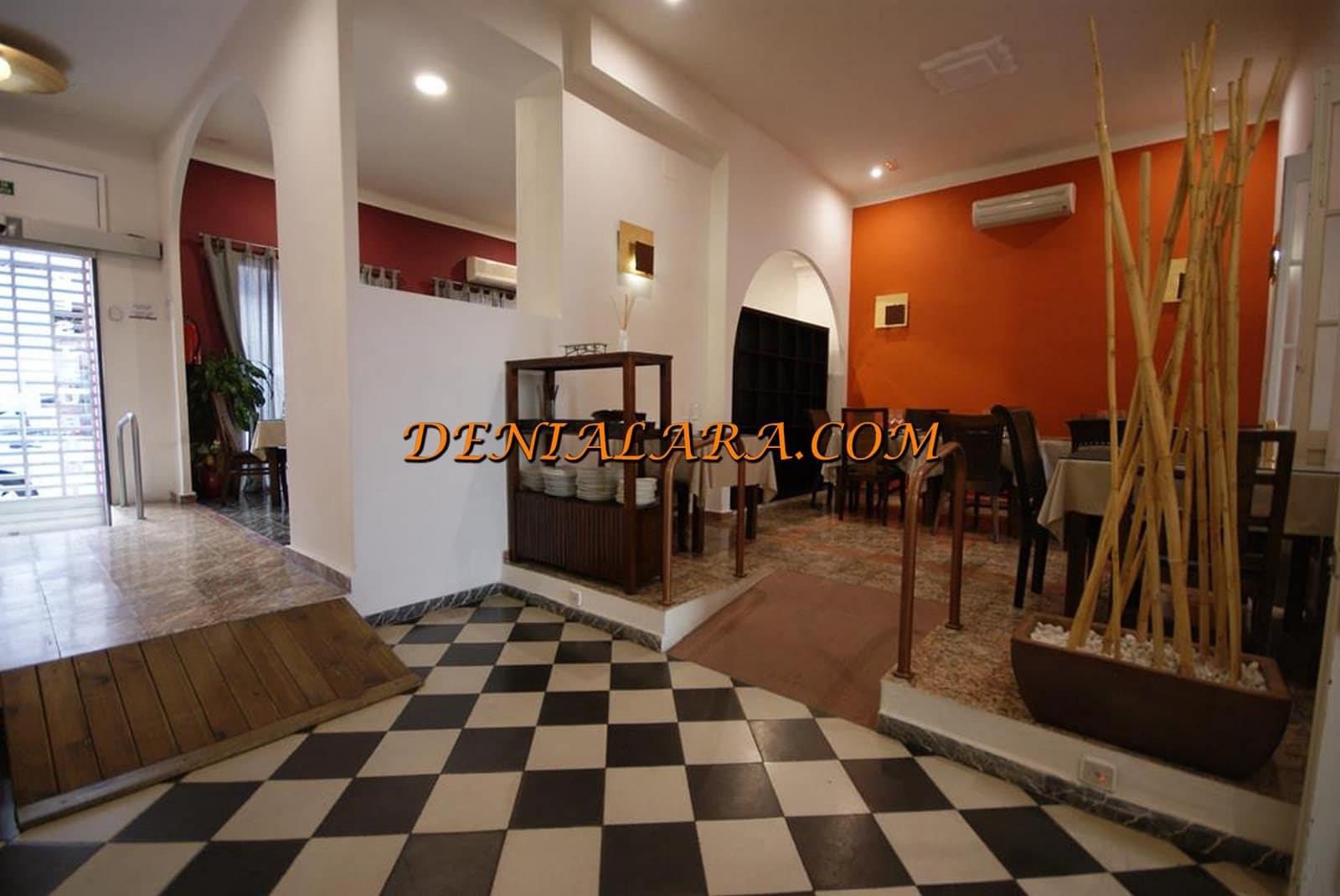 8 bedroom Apartment for sale in Denia - € 549,999 (Ref: 9860874)