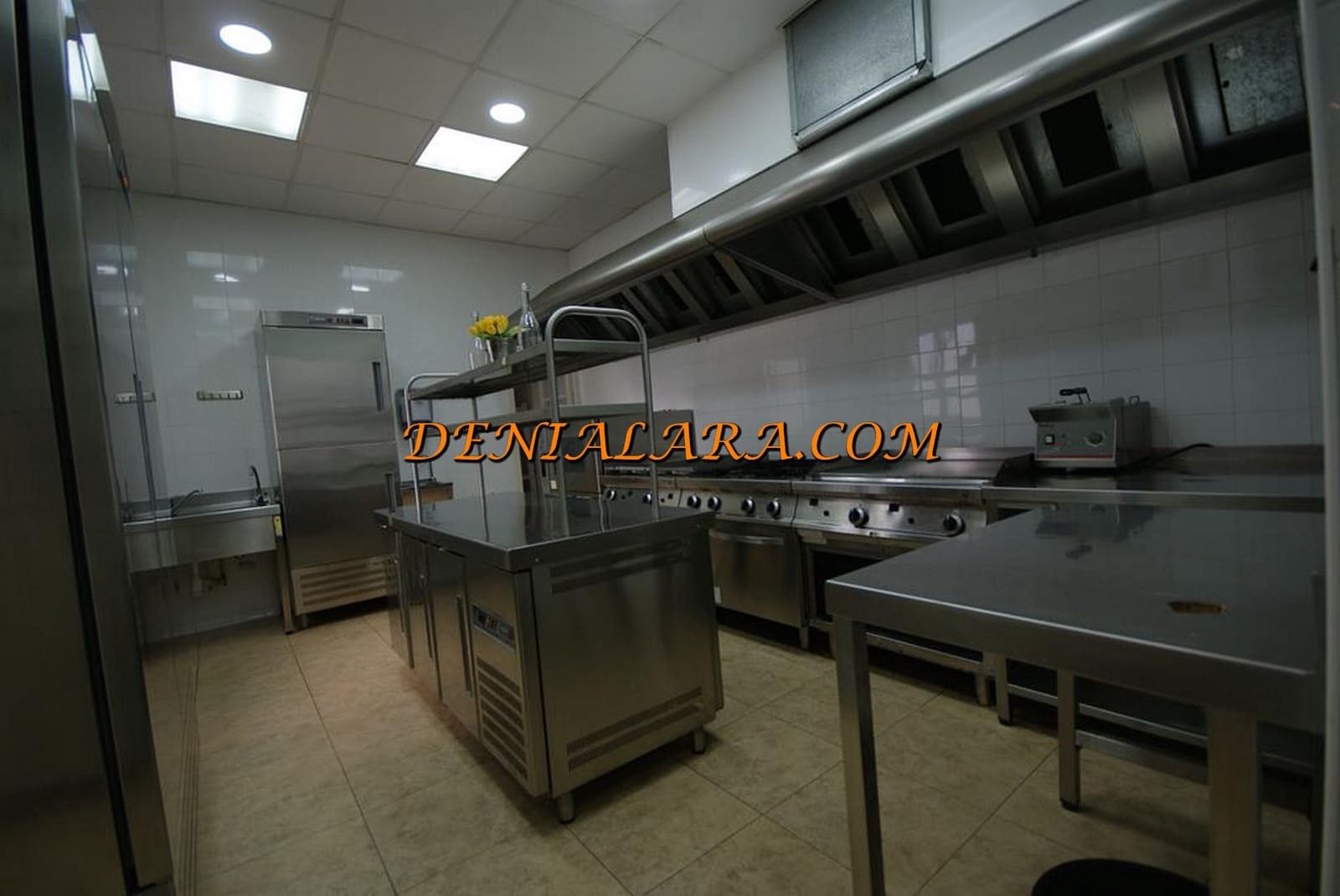 8 bedroom Apartment for sale in Denia - € 549,999 (Ref: 9860874)