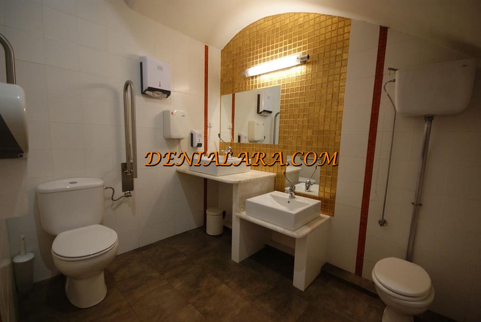 8 bedroom Apartment for sale in Denia - € 549,999 (Ref: 9860874)