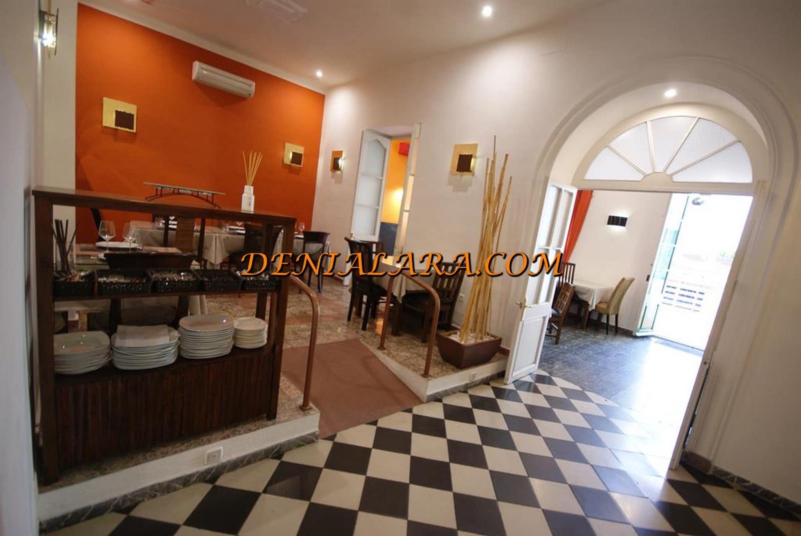 8 bedroom Apartment for sale in Denia - € 549,999 (Ref: 9860874)