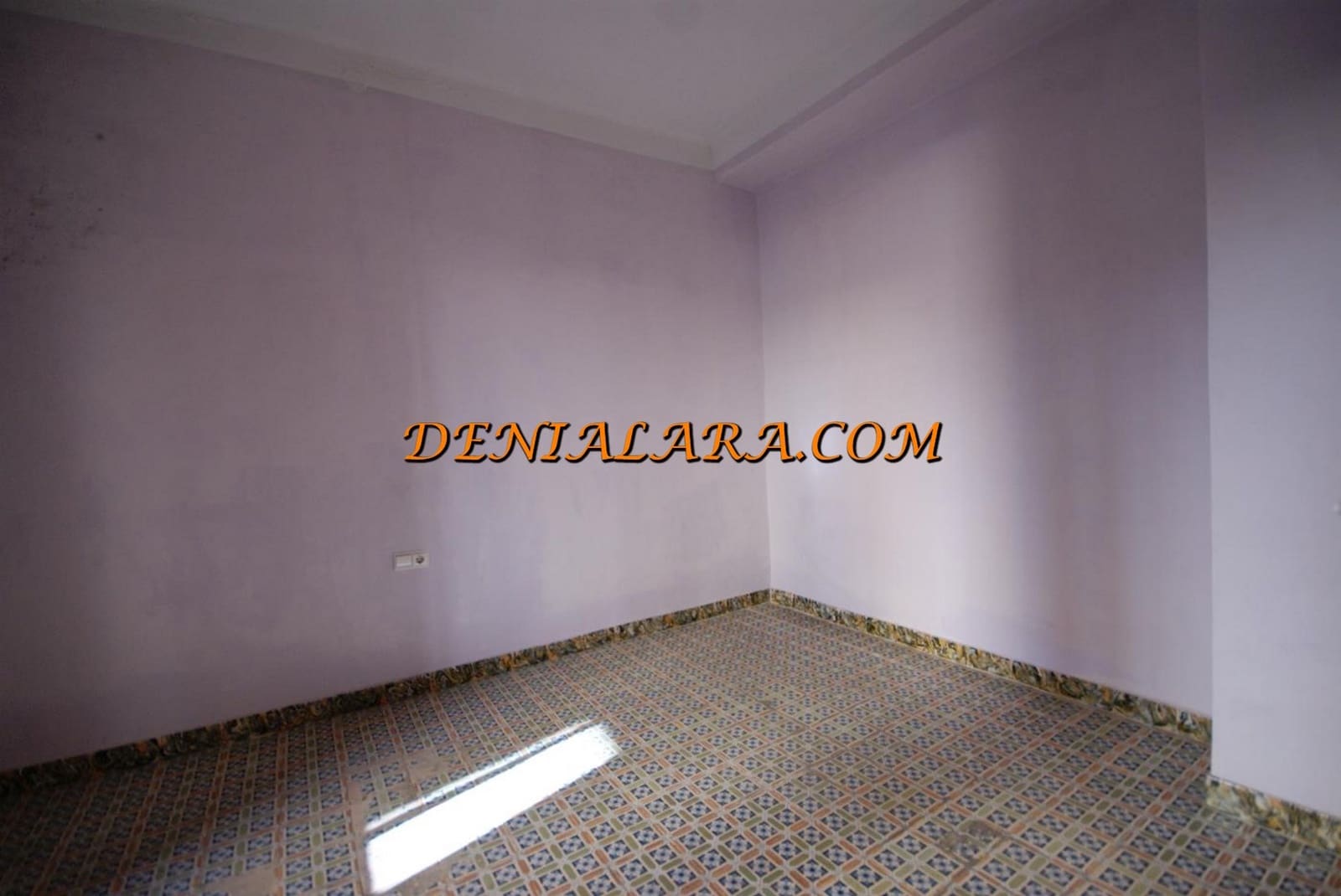 8 bedroom Apartment for sale in Denia - € 549,999 (Ref: 9860874)