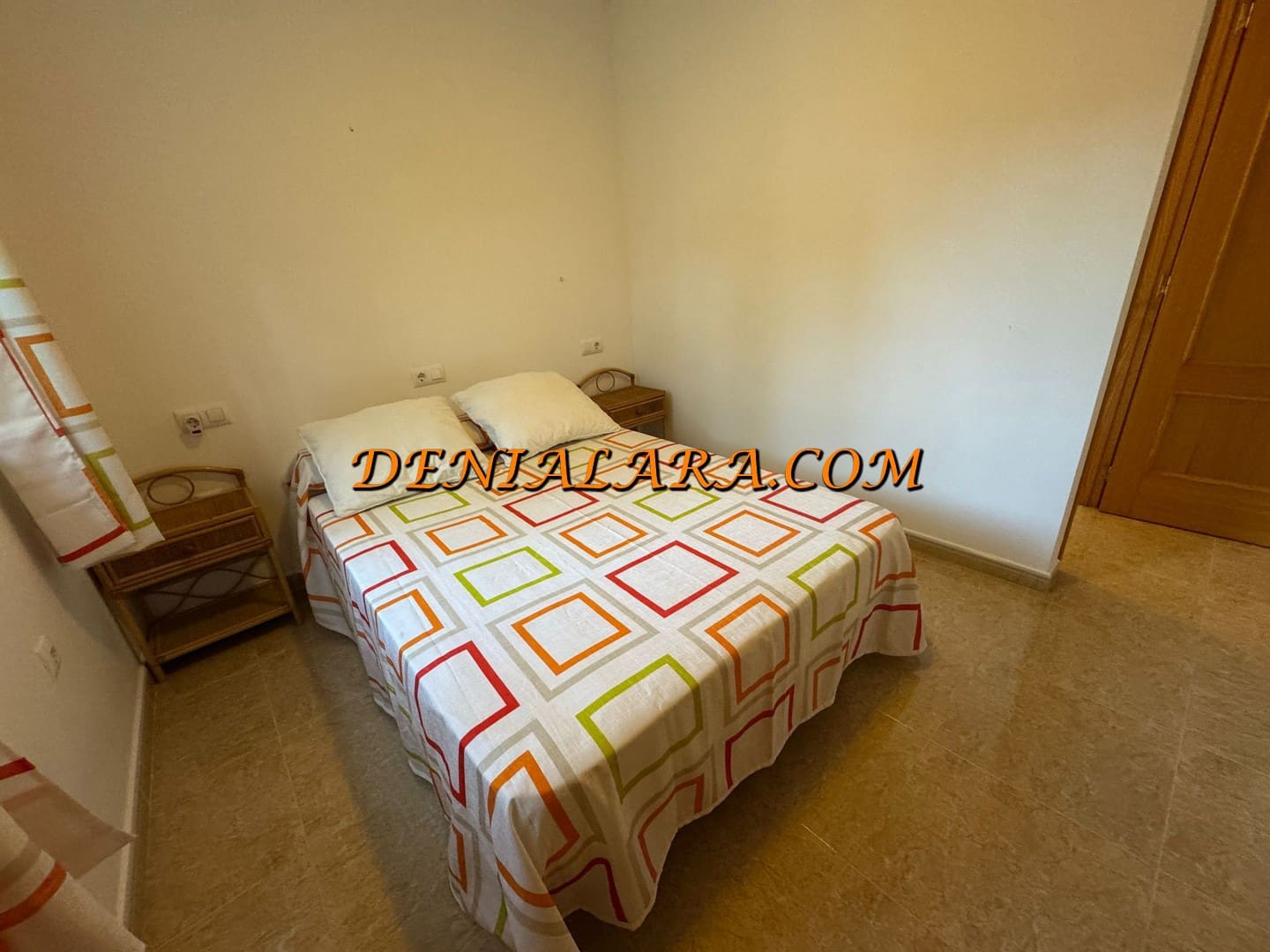 2 bedroom Villa for rent in Sagra - € 1,017 (Ref: 9863455)