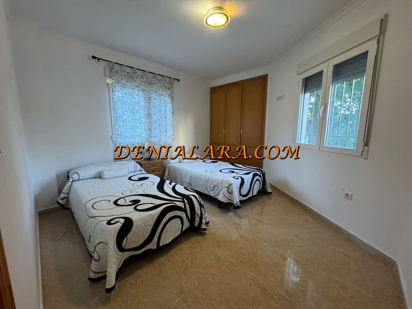 2 bedroom Villa for rent in Sagra - € 1,017 (Ref: 9863455)