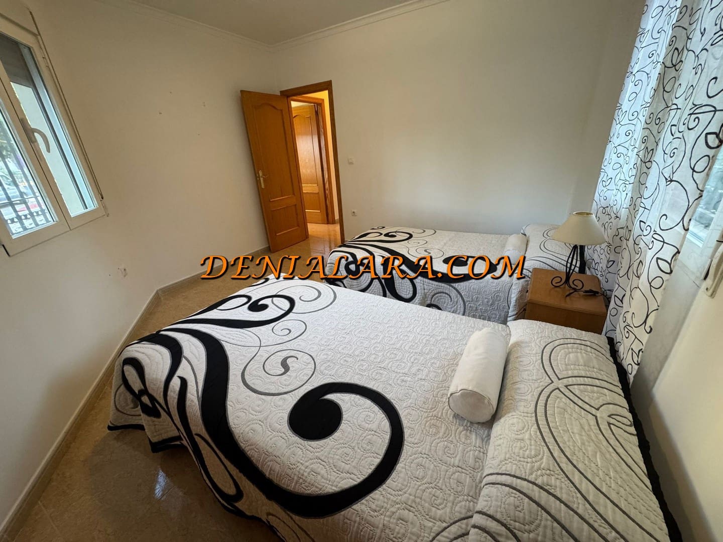 2 bedroom Villa for rent in Sagra - € 1,017 (Ref: 9863455)