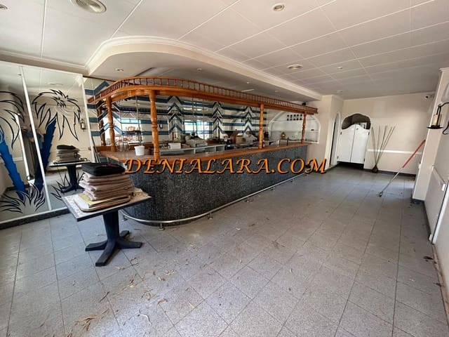 Comercial para venda em Dénia - 240 000 € (Ref: 9867601)