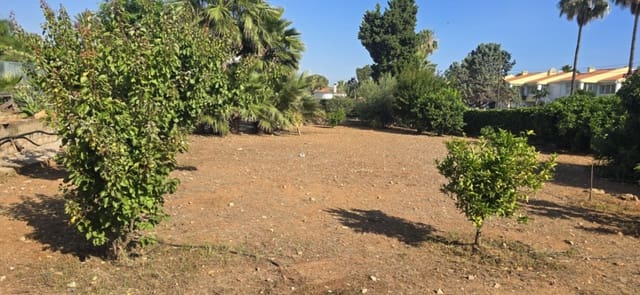 6 quarto Moradia para venda em Dénia com piscina garagem - 1 075 000 € (Ref: 9882473)