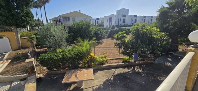 6 quarto Moradia para venda em Dénia com piscina garagem - 1 075 000 € (Ref: 9882473)