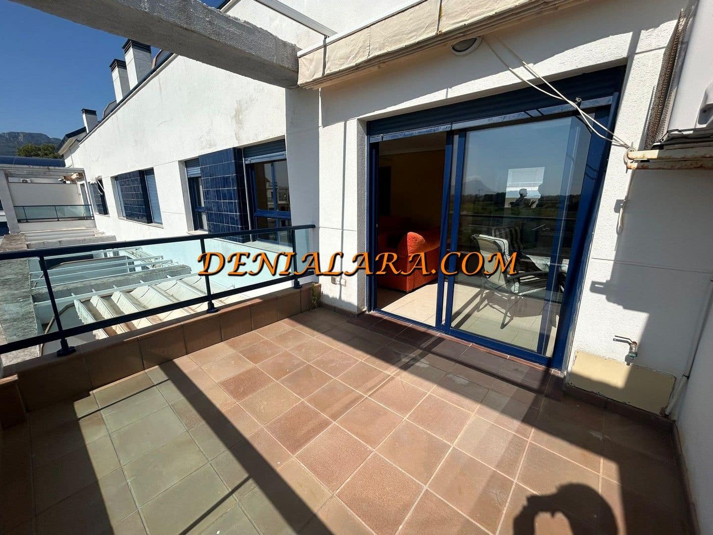 2 soverom Penthouse til salgs i Denia med svømmebasseng garasje - € 420 000 (Ref: 9883761)