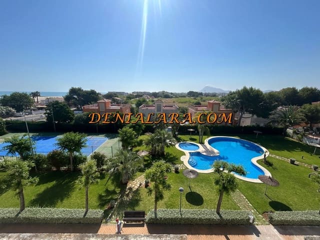 2 soverom Penthouse til salgs i Dénia med svømmebasseng garasje - € 420 000 (Ref: 9883761)