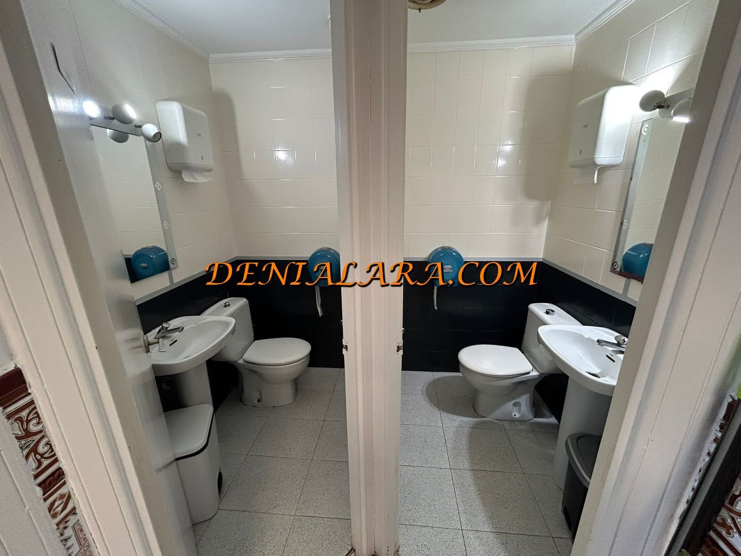 Restaurant/Bar til leie i Denia med garasje - € 2 200 (Ref: 9891353)