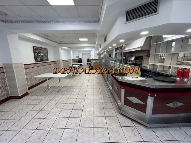 Restaurant/Bar til leje i Dénia med garage - € 2.200 (Ref: 9891353)