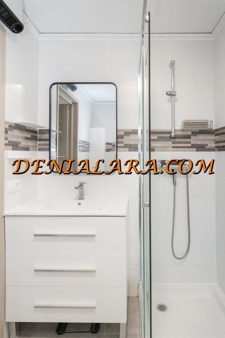 3 quarto Bungalow para venda em Denia com piscina - 409 999 € (Ref: 9935067)
